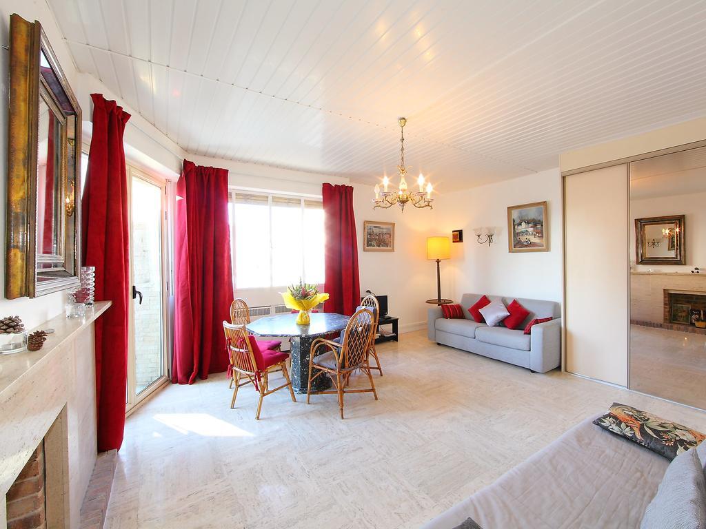 Apartment Lou Miradou