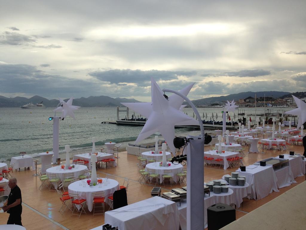 Penthouse With Jacuzzi On The Big Terrace Cannes