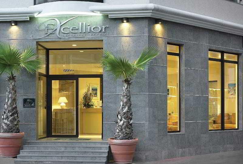Excelsuites 4*