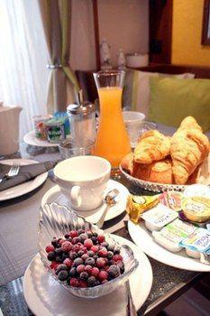 Avaton Hotel Cannes 3*