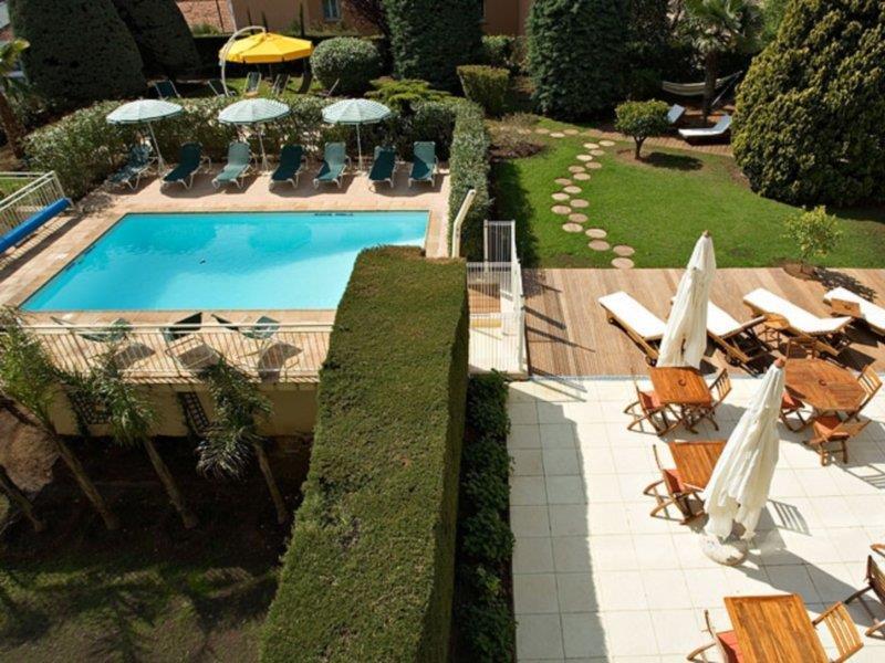 Hotel Beausejour 3*