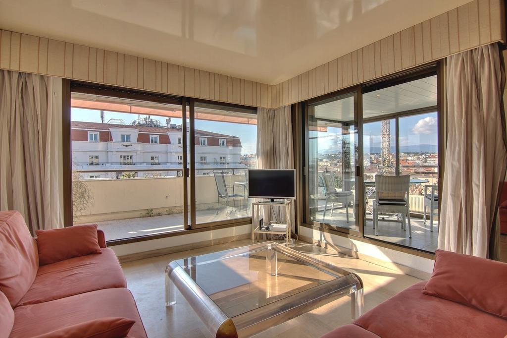 Apartment Livia Croisette Gray D'albion Cannes