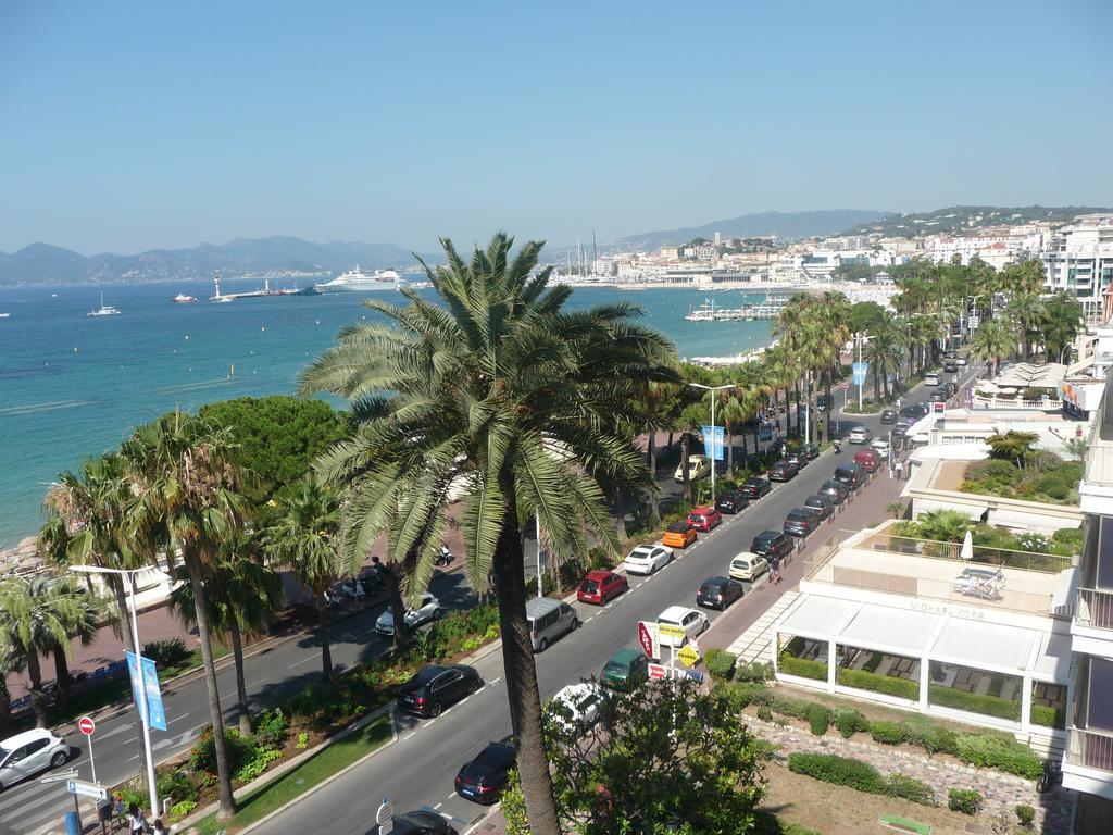 Palais Miramar 65 Bd De La Croisette *