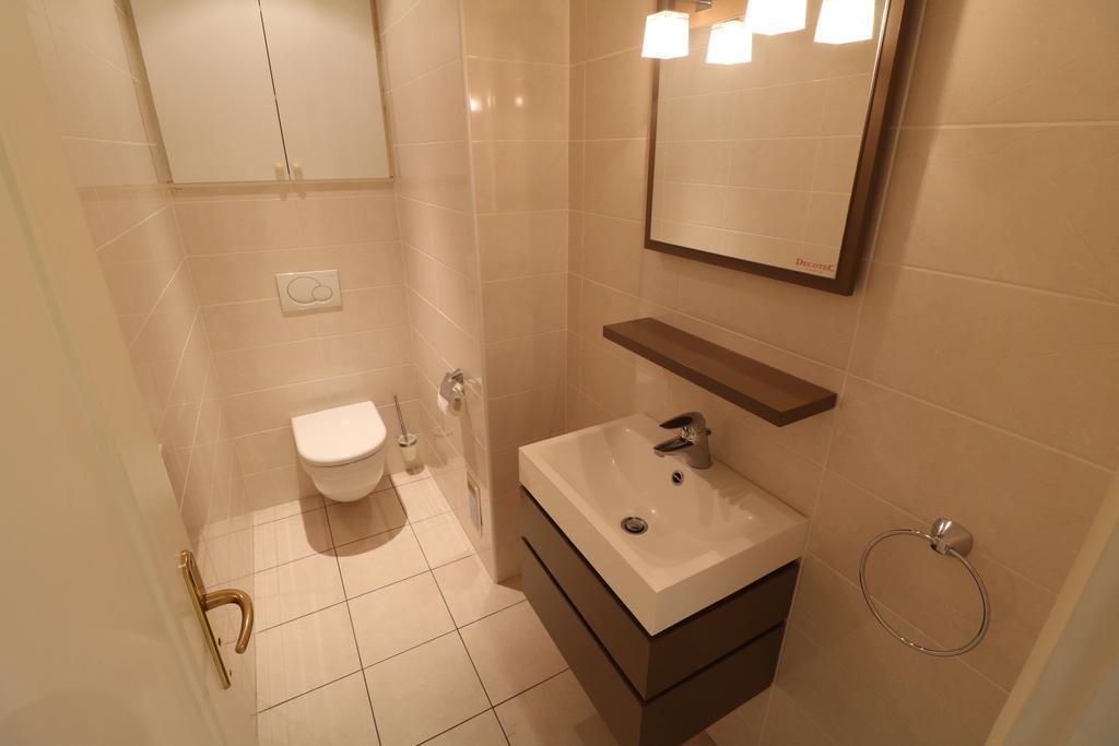 Apartment 2 Bedroom & Palais Royal 2 Mins From Croisette And Carlton Cannes