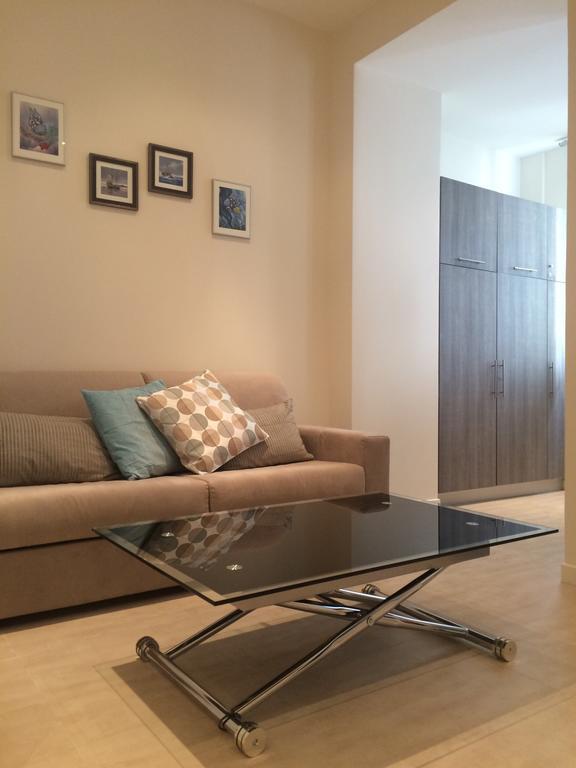 Palme D'hote Apartment *
