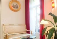 De Luxe 140m2 Centre Apartment *