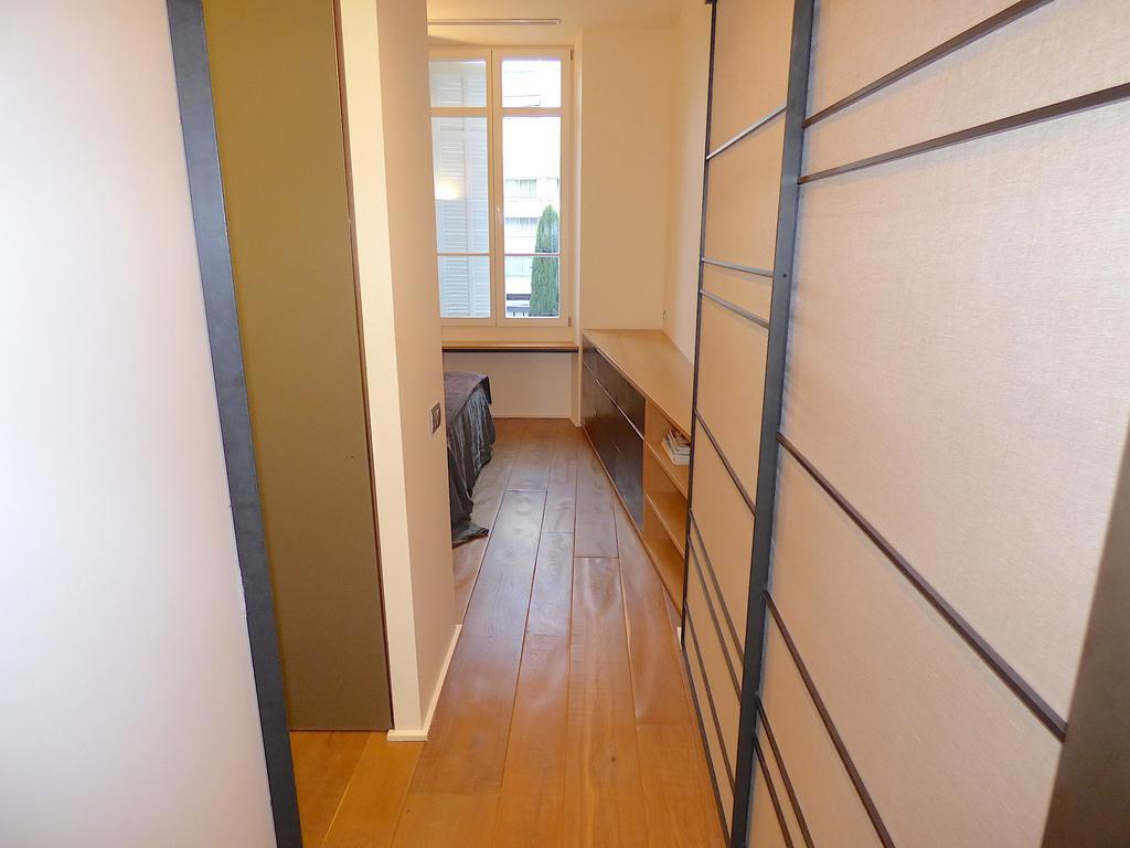 Alc - Mol4 - 8 Min Palais * Cannes