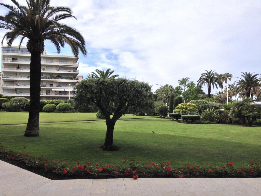 Sur Croisette * Cannes