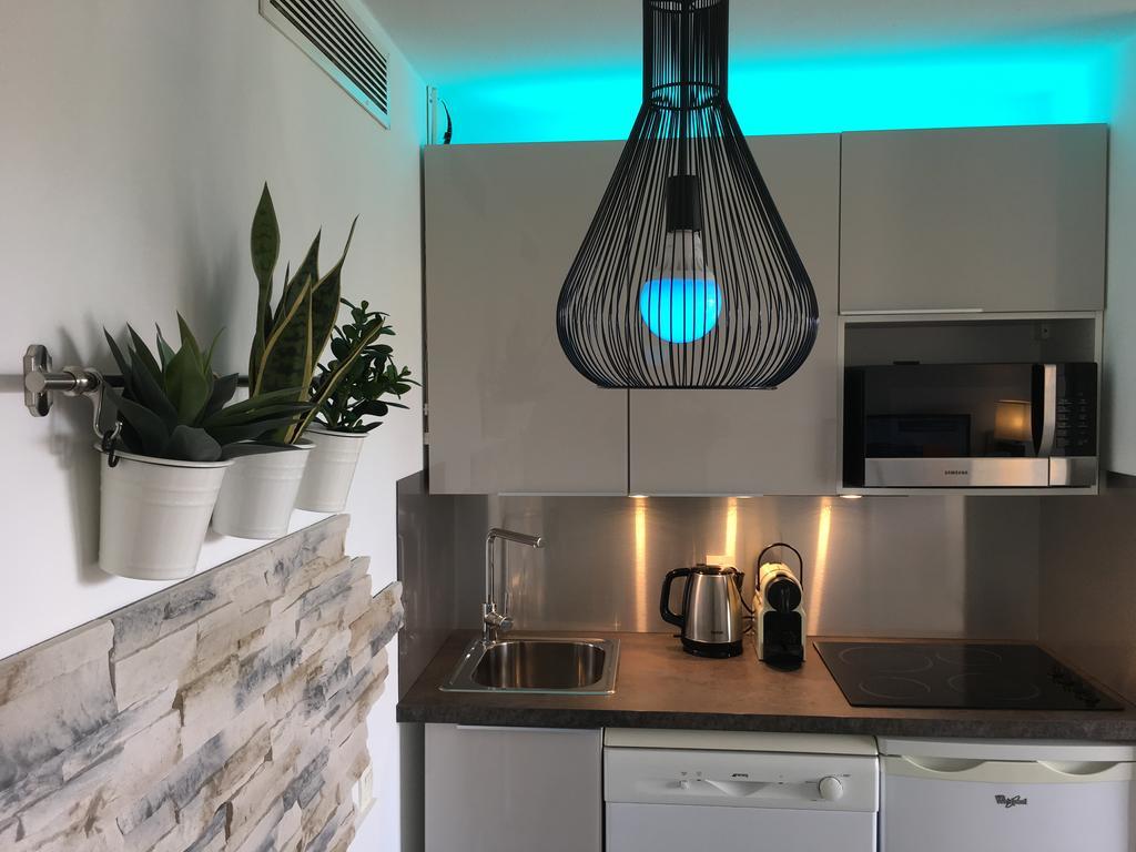 Myhome Riviera - Sea View Appartement