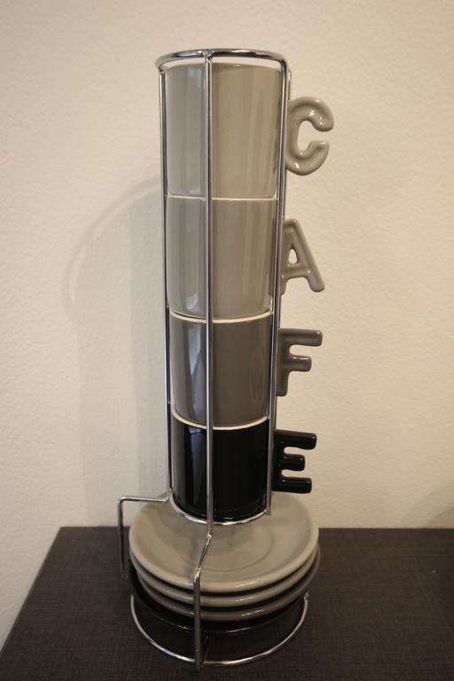 Close Palais - Calm - Brand New * Cannes