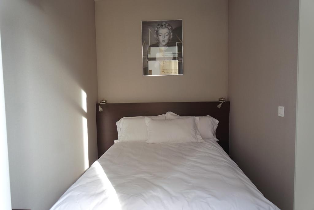 Hotel Carolina 2*