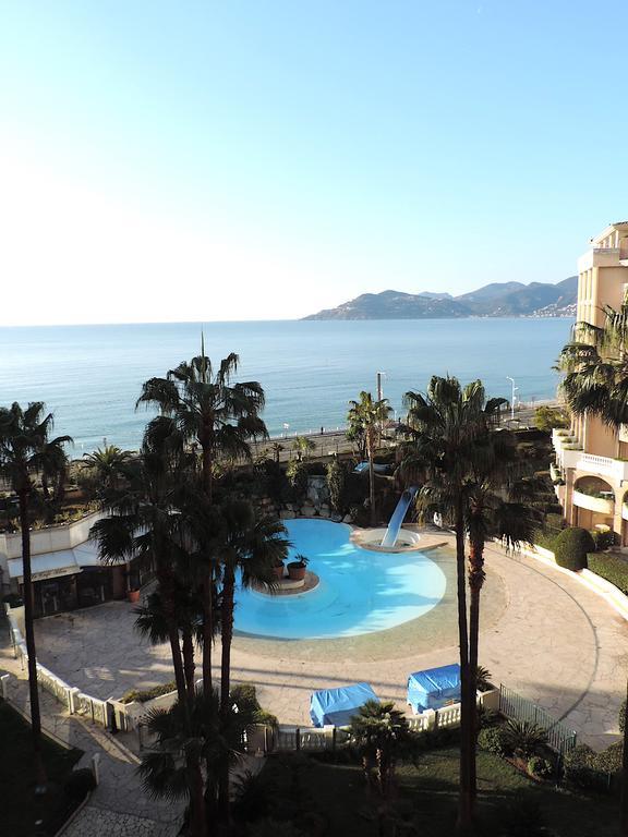 Apartamento Front Pools *