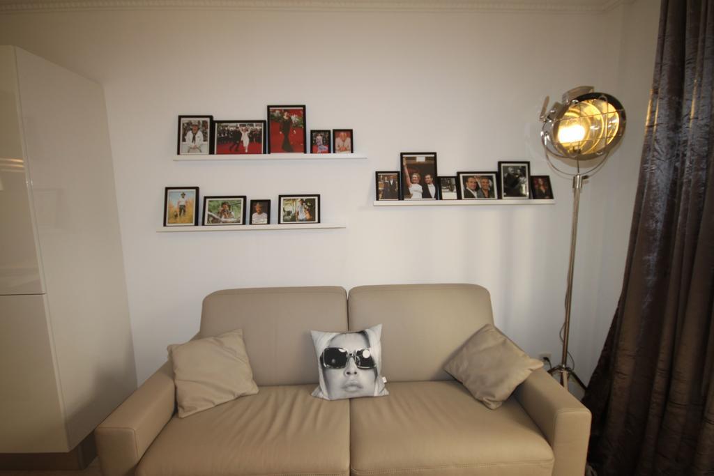 From Hollywood To Bollywood 2 Bedrooms 2 Bathrooms - 1 Min From Croisette&beach, 12 Min From The Palais *