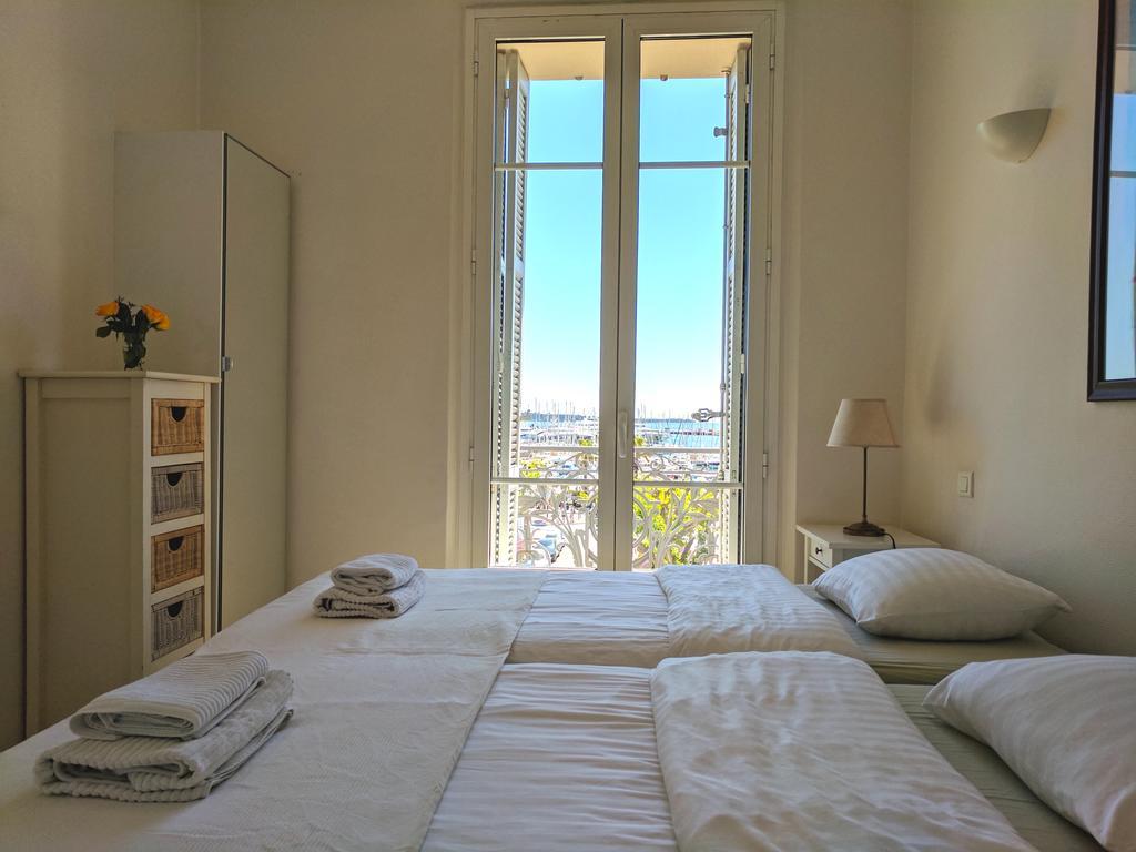 Citilet Louis Blanc 1,2,3 - Three Gorgeous, Open-plan Apartment Cannes