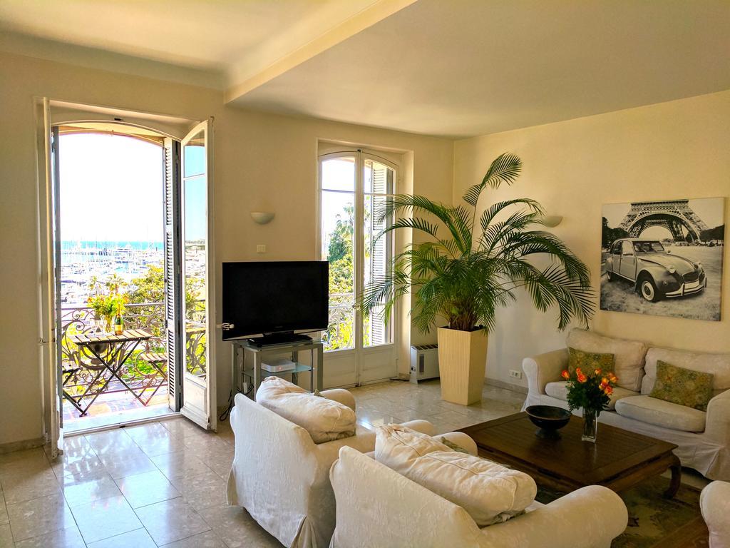 Citilet Louis Blanc 1,2,3 - Three Gorgeous, Open-plan *