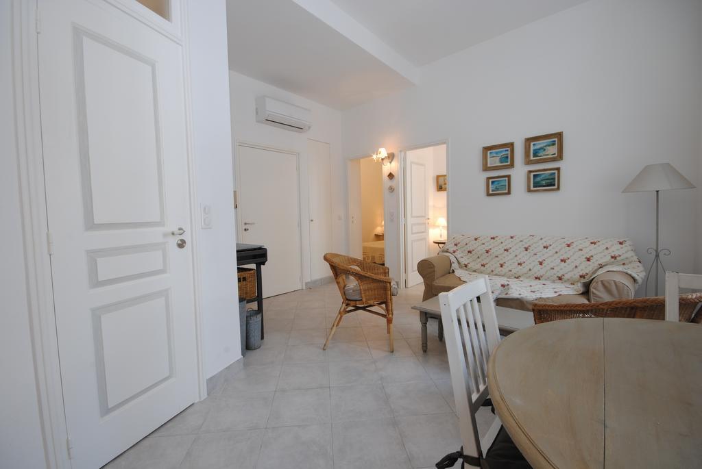 Freres Pradignac Apartment *