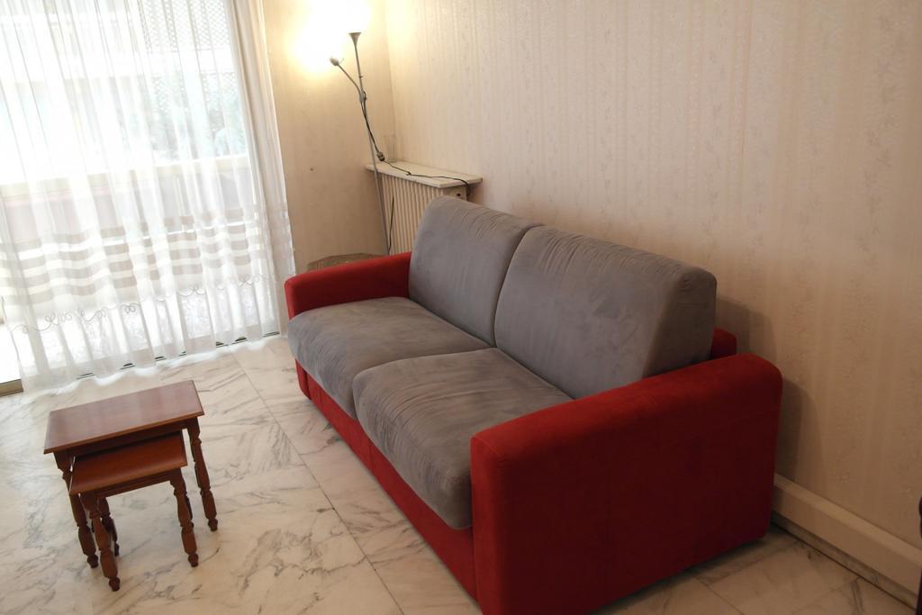 Apartment Spacieux 2 Pieces Traversant, Adl Riviera