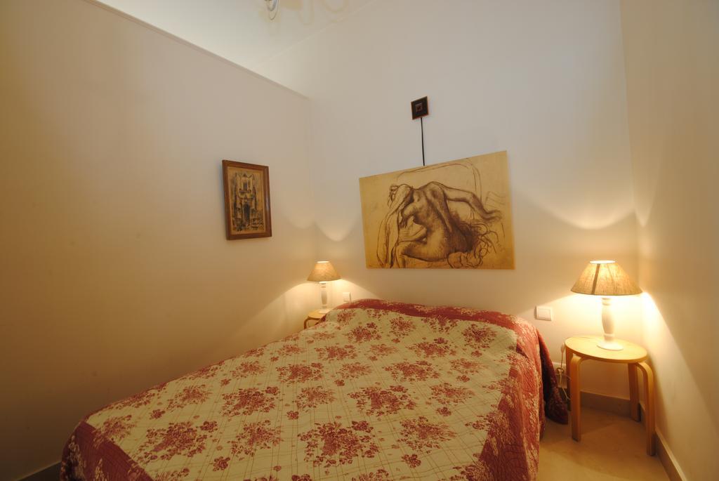 Freres Pradignac Apartment *