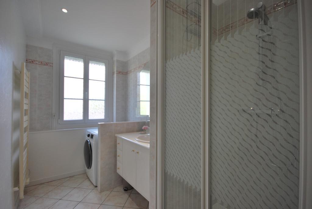 2 Palais Justinia Apartment Cannes