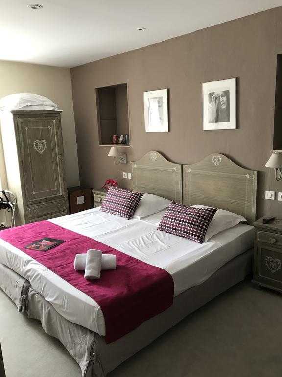 Oxford Hotel 3*