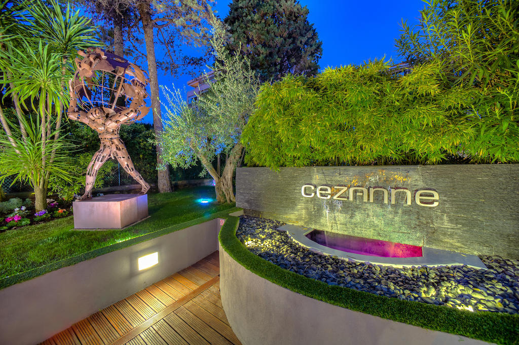 Cezanne 4*