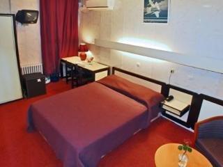 Hotel Charlie's 3*