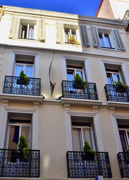 Hotel L'hotera 2*