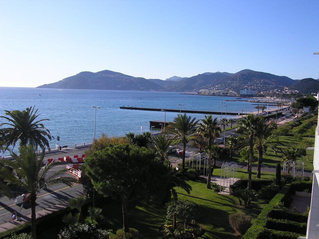 Azur Vacances