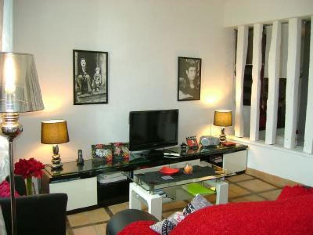 Cosi Apartment