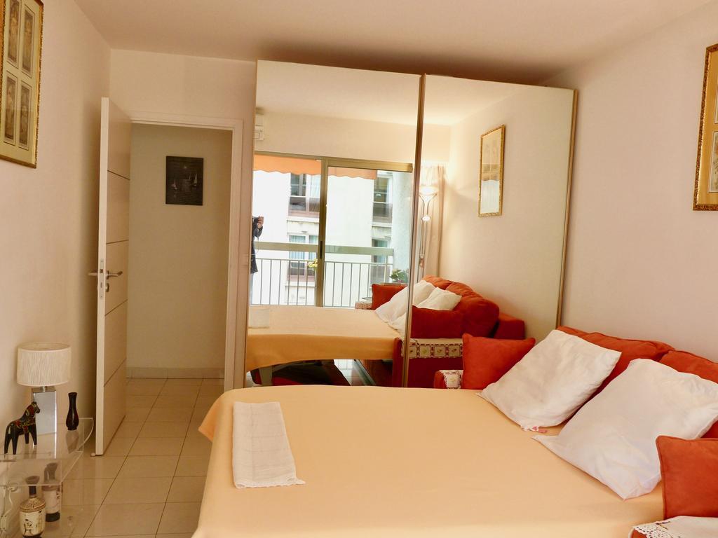 One Bedroom In The Center Of Cannes, Next To The Carlton, A Few Meters From The Croisette - 367 *