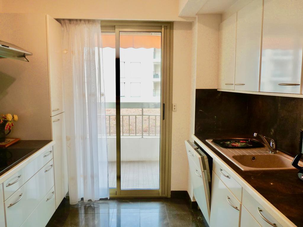 Appartement One Bedroom In The Center Of Cannes, Next To The Carlton, A Few Meters From The Croisette - 367 *