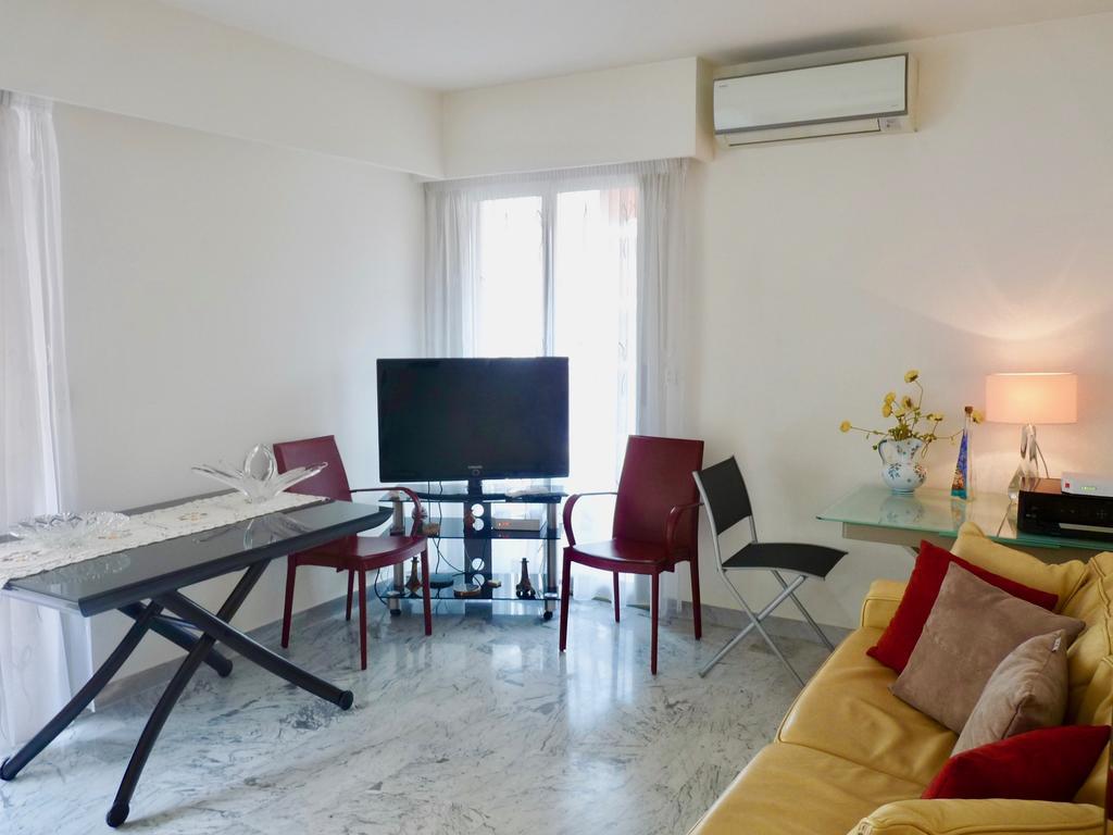 One Bedroom In The Center Of Cannes, Next To The Carlton, A Few Meters From The Croisette - 367 Appartement Cannes
