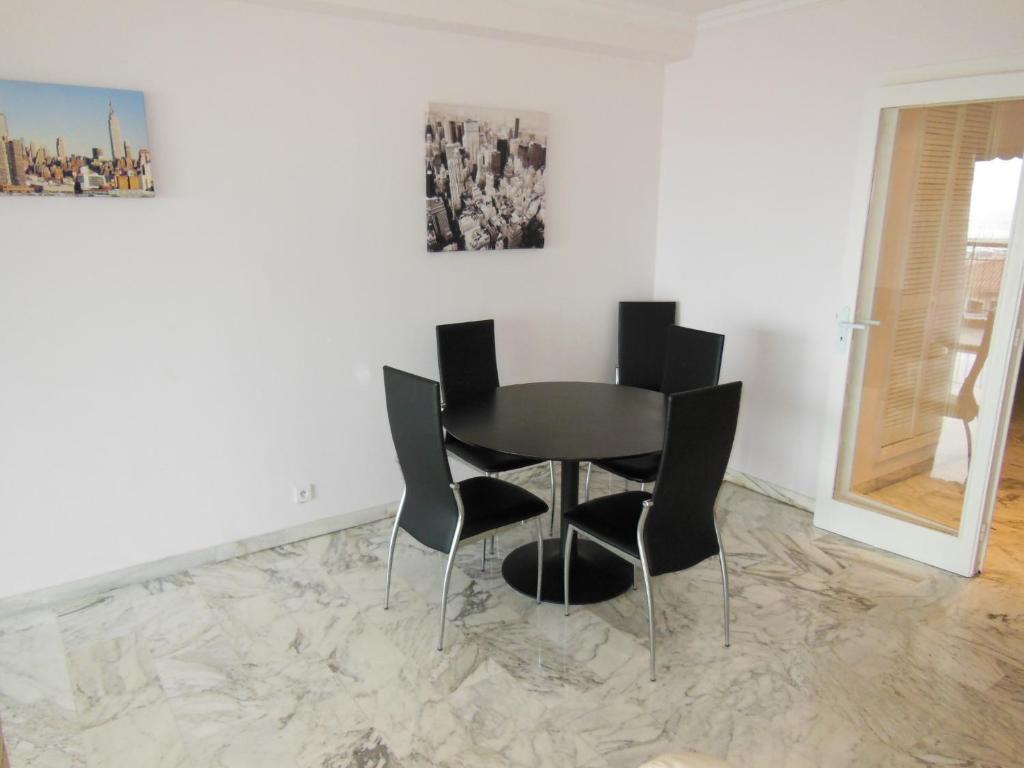 2, 3 And 4 Bedroom Sea View Forville 5 Mins From The Palais Apartment Cannes
