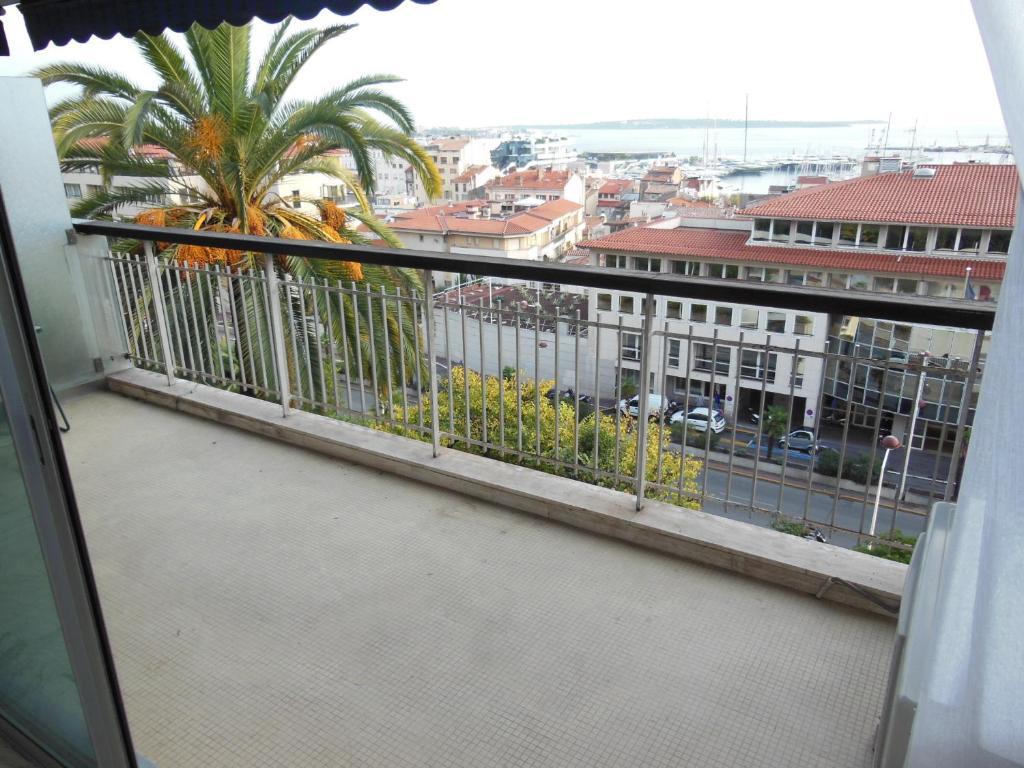 Apartment 2, 3 And 4 Bedroom Sea View Forville 5 Mins From The Palais
