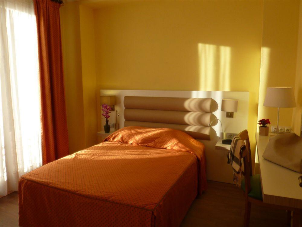 Hotel Regina 3*