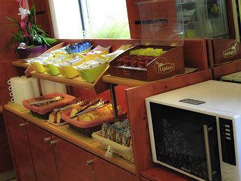 Ibis Budget Centre Hotel