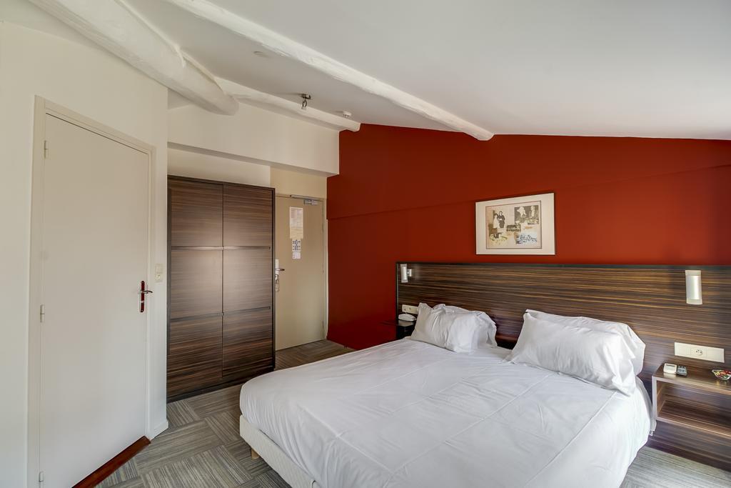 Le Mistral 3*