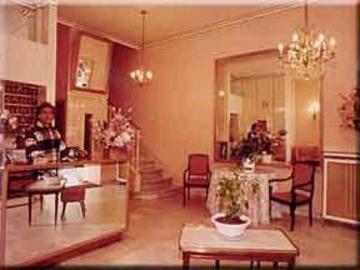 Hotel Yelo Belle Epoque Powered By Sonder 4*