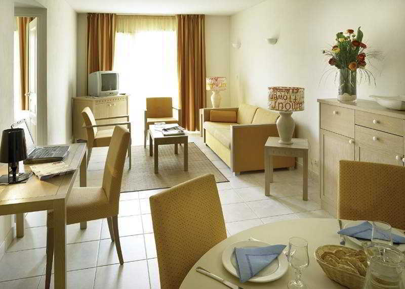 Hotel Excelsuites
