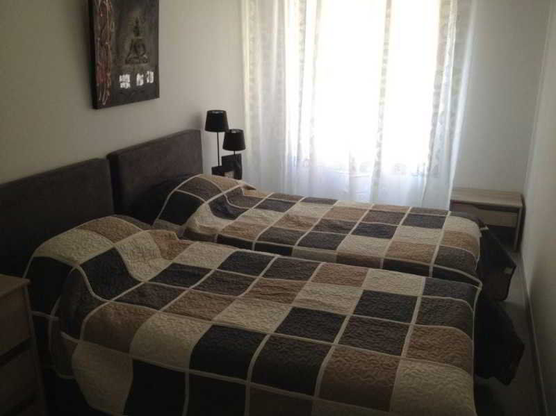 Aparthotel Riviera Eden Palace 2*