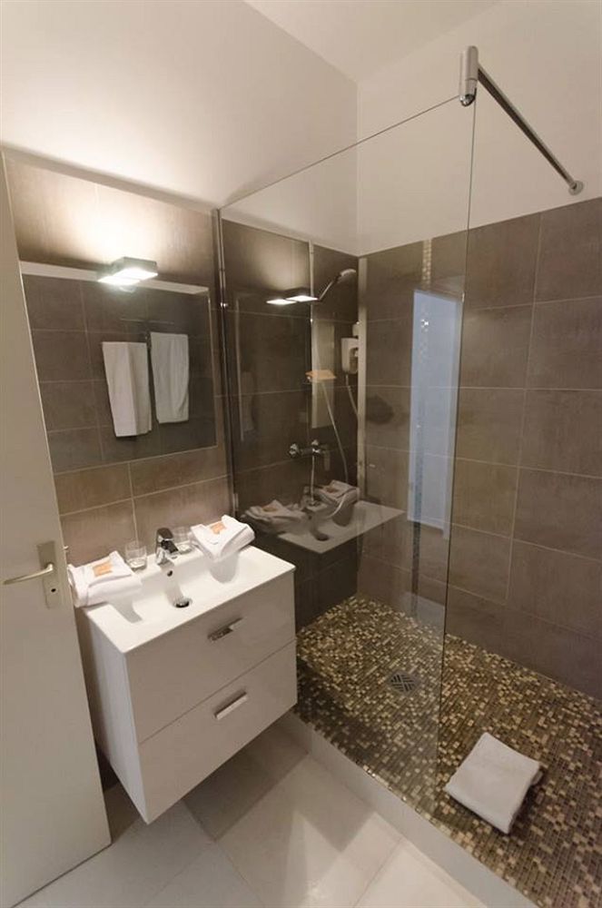 Hotel Carolina