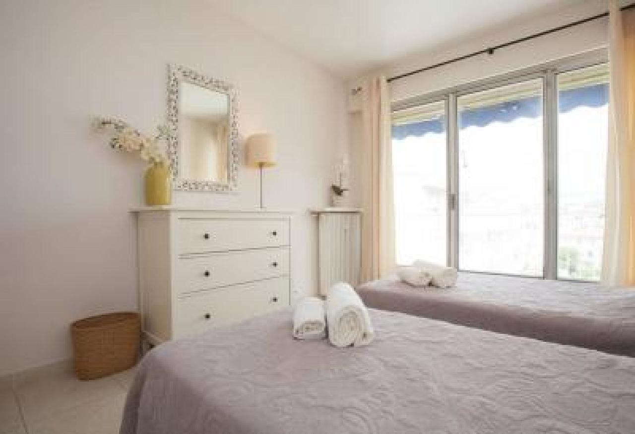 Victor Hugo Topfloor Apartment Cannes