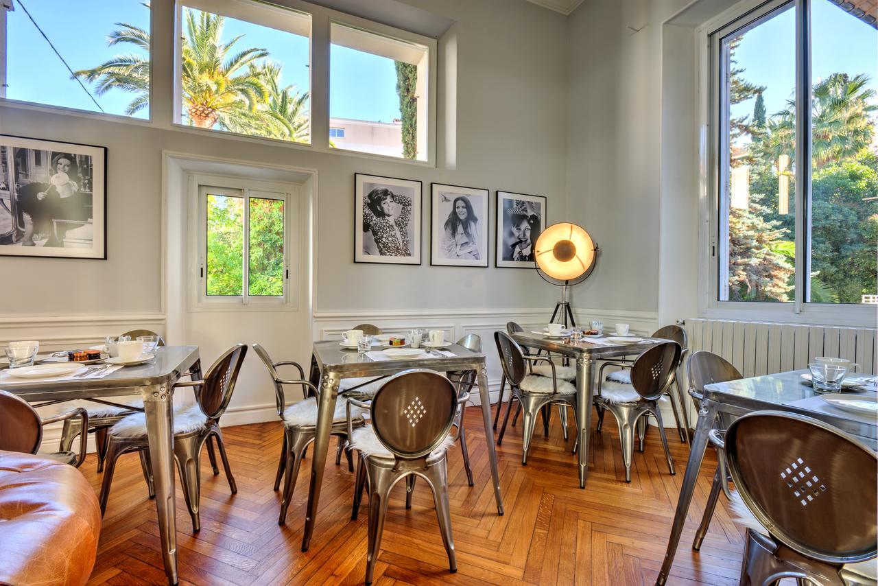 Hotel Claudia Centre - Parking Cannes