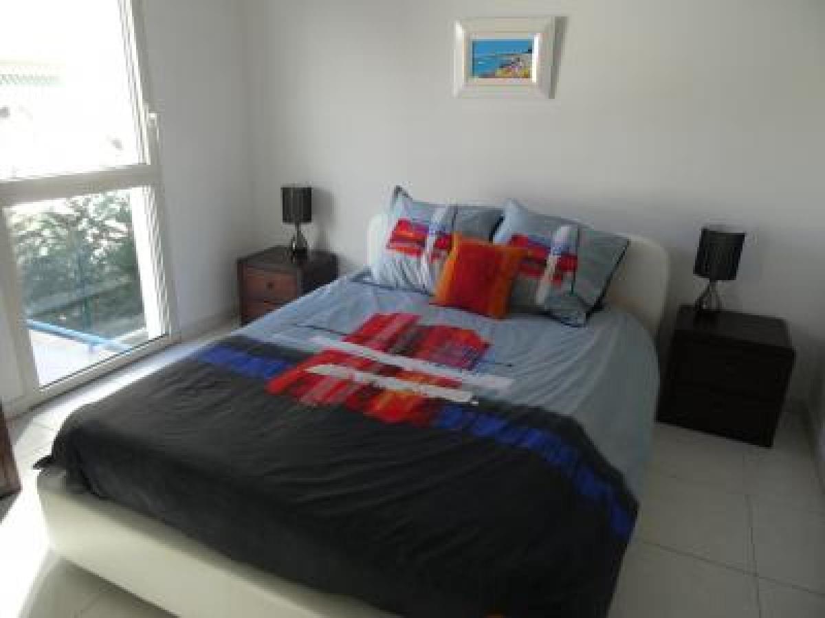 Apartment Modern One Bedroomed Just Off The Seafront With A Terrace And Pool Access 1753