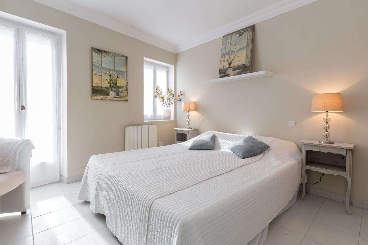 A Lovely Split Level Townhouse In The Heart Of Next To The Marche Forville And The Palais 1749 Appartement Cannes