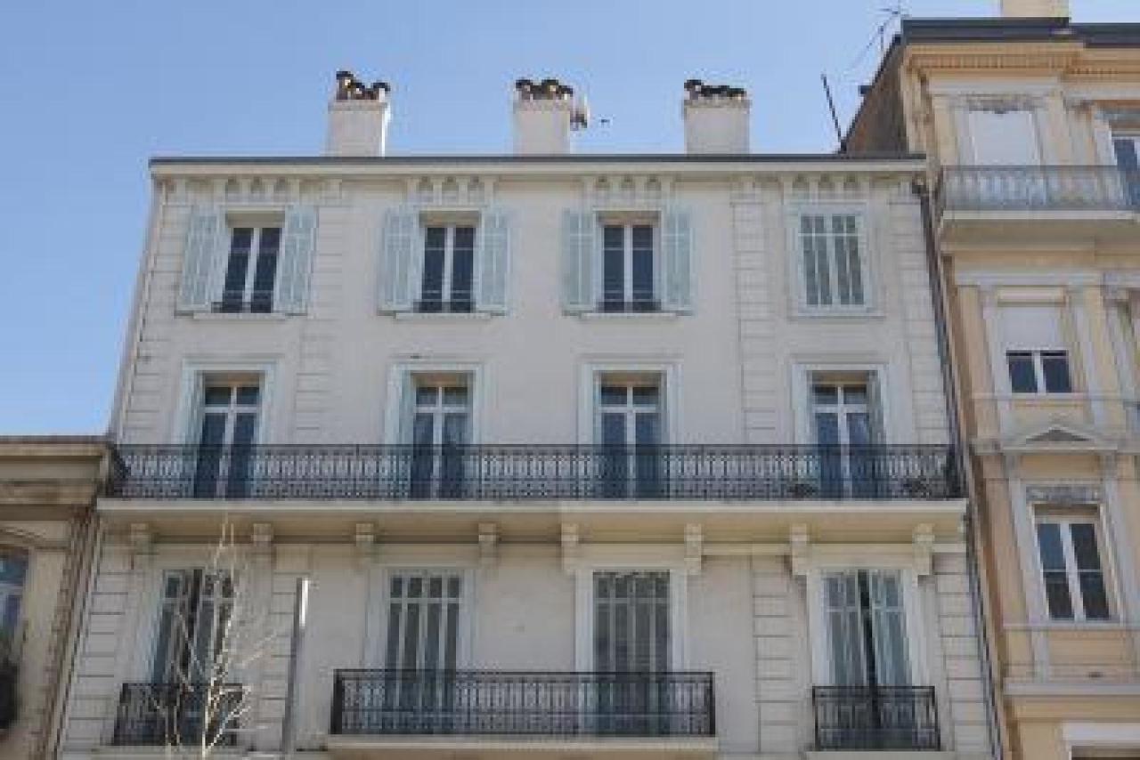Carnot 14 Apartment