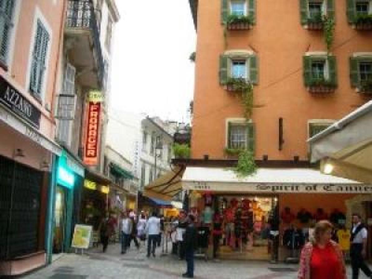 Lovely One Bedroom With Balcony & Wifi Just Minutes Walk From Palais And Beaches 109 Apartment Cannes
