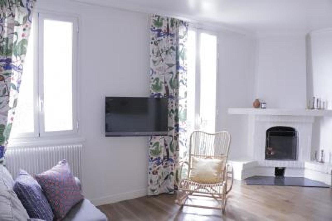 Luminous Palais View Apartment