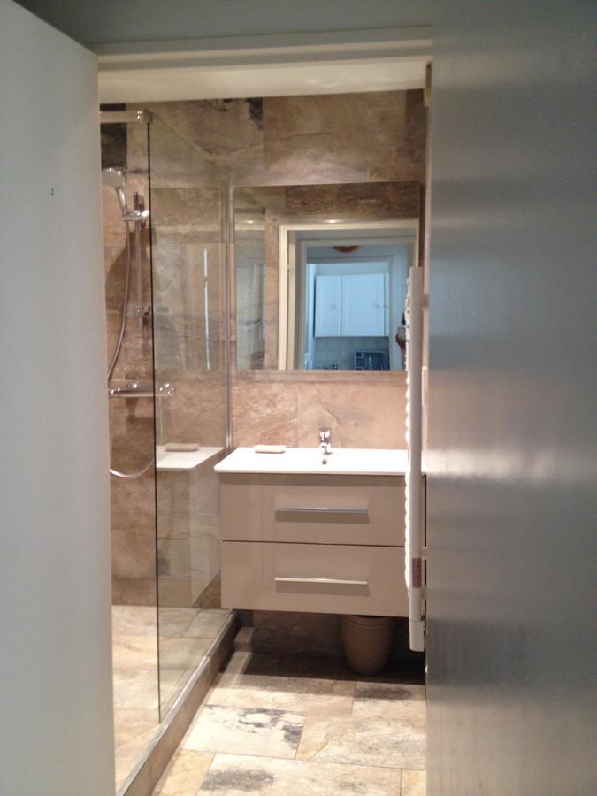 Lovely One Bedroom With Balcony & Wifi Just Minutes Walk From Palais And Beaches 109 Apartment Cannes