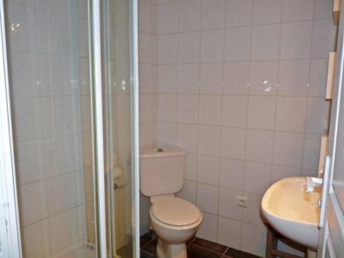 Apartment Meynadier 84